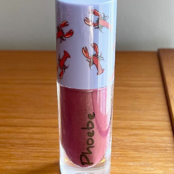 Makeup Revolution x Friends Phoebe Eyeshadow Pallette and Lip Gloss - Picture 11 of 13